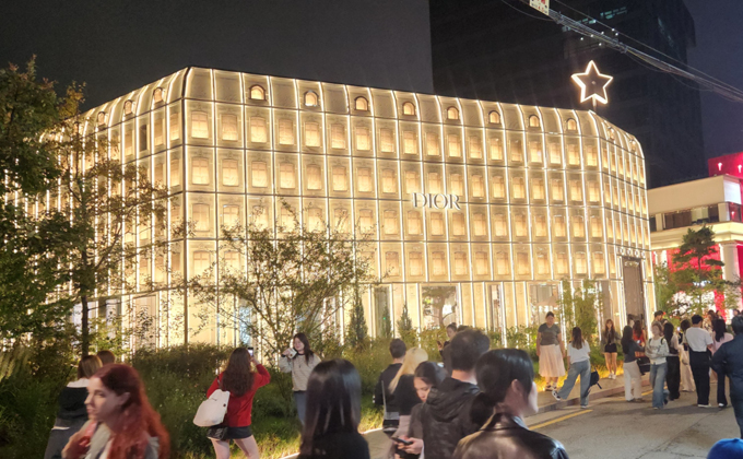 l039-seoul-seongsu-cafe-street 01