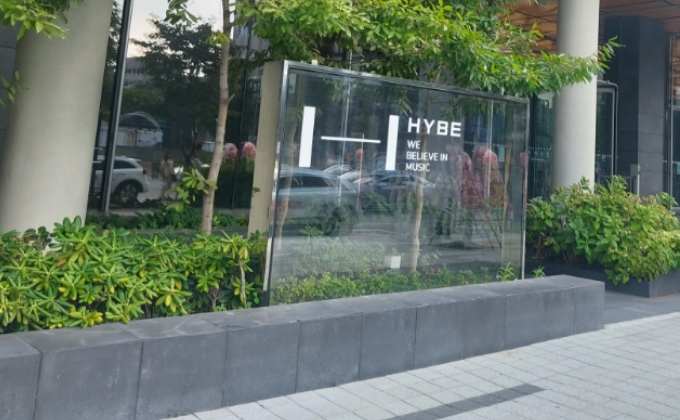 l046-seoul-yongsan-hybe-area-cafes 01