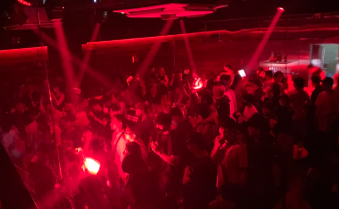 l086-seoul-hongdae-club-street 02