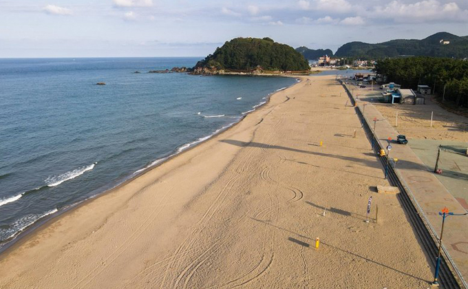 l026-samcheok-maengbang-beach 02